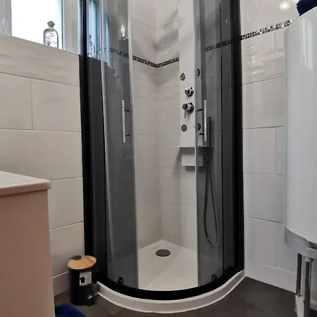Ti Va Zud Kozh * Botmeur
